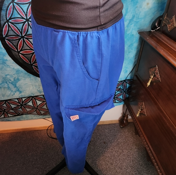 Professional choice scrub uniform - Picture 3 of 6